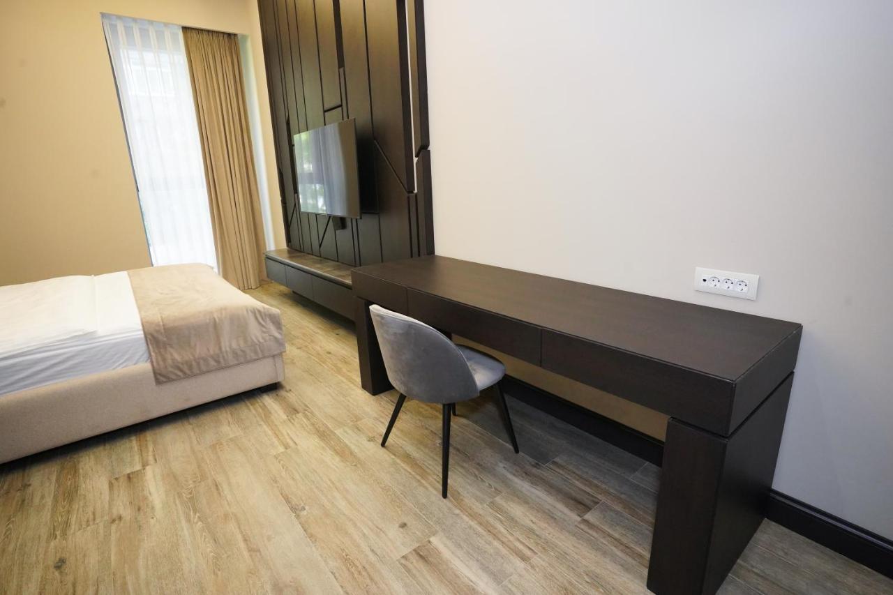 Soho Hotel City Centre Erivan Exterior foto