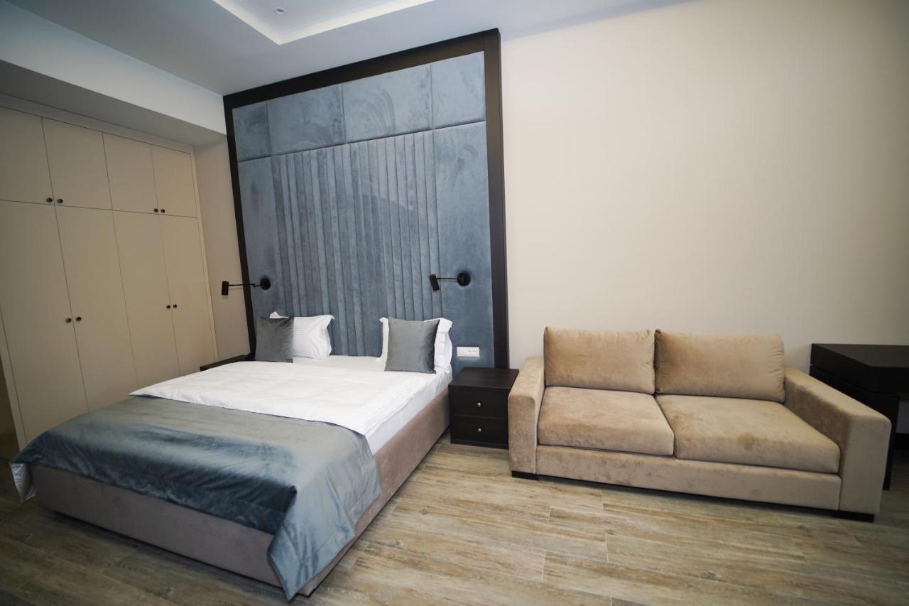 Soho Hotel City Centre Erivan Exterior foto