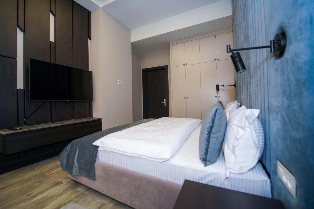 Soho Hotel City Centre Erivan Exterior foto